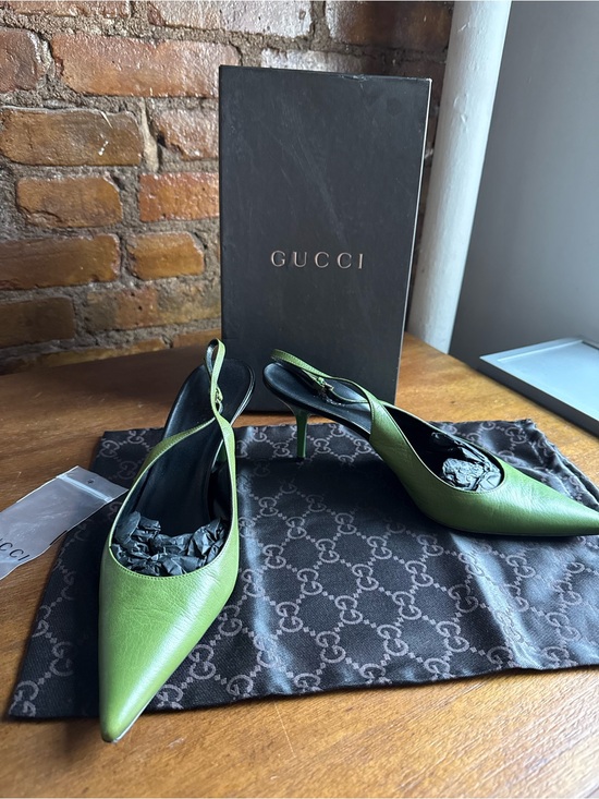 Gucci Shoes - Rare Gucci by Tom Ford Y2K Green Leather Pointed Toe Slingback Heels Pumps 8.5B